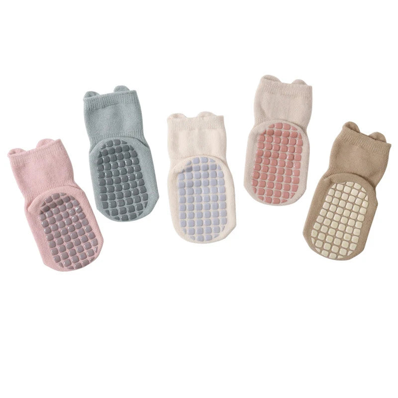 Anti slip sole adorable bear theme baby socks 0-5 Years