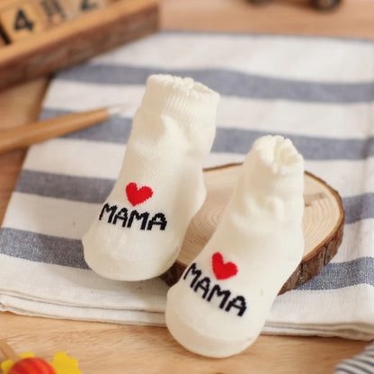 Adorable i heart mama white baby socks